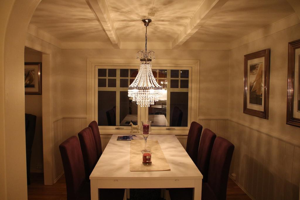 Skomakergarden Ulsteinvik Pokoj fotografie
